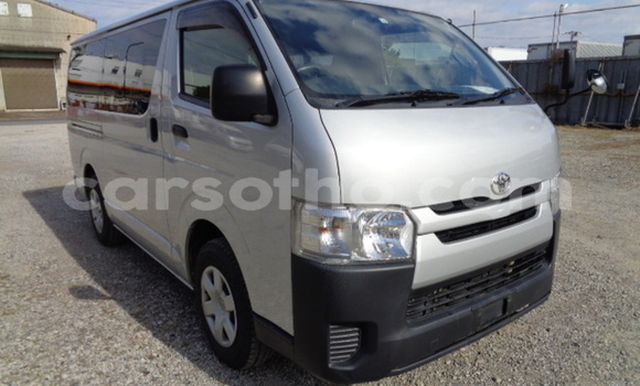 اشتري مستعمل Toyota Hiace Silver سيارة في Maseru في Maseru اشتري مستعمل Toyota Hiace Silver سيارة في Maseru في Maseru