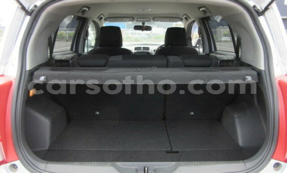 اشتري مستعمل Toyota IST Silver سيارة في Maseru في Maseru اشتري مستعمل Toyota IST Silver سيارة في Maseru في Maseru