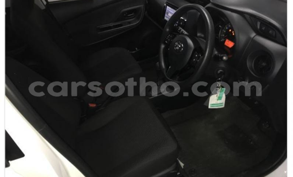 اشتري Imported Toyota Vitz White سيارة في Butha–Buthe في Thaba-Tseka اشتري Imported Toyota Vitz White سيارة في Butha–Buthe في Thaba-Tseka