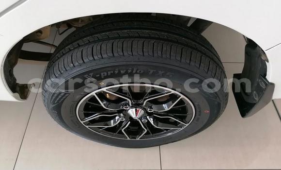 Sayi Na hannu Toyota Avanza White Mota in Thaba–Tseka a Mafeteng Sayi Na hannu Toyota Avanza White Mota in Thaba–Tseka a Mafeteng