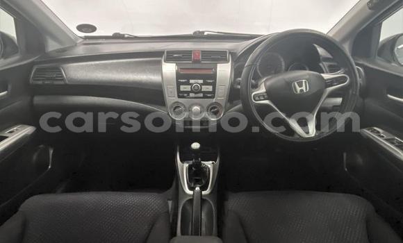 اشتري مستعمل Honda Ballade Silver سيارة في Butha Buthe في Butha-Buthe اشتري مستعمل Honda Ballade Silver سيارة في Butha Buthe في Butha-Buthe