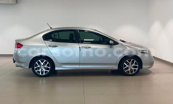 اشتري مستعمل Honda Ballade Silver سيارة في Butha Buthe في Butha-Buthe اشتري مستعمل Honda Ballade Silver سيارة في Butha Buthe في Butha-Buthe