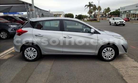 Acheter Occasion Voiture Toyota Yaris Gris à Maputsoe, Leribe Acheter Occasion Voiture Toyota Yaris Gris à Maputsoe, Leribe