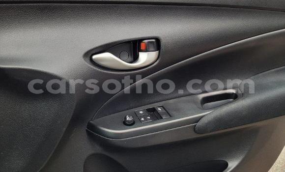 Acheter Occasion Voiture Toyota Yaris Gris à Maputsoe, Leribe Acheter Occasion Voiture Toyota Yaris Gris à Maputsoe, Leribe