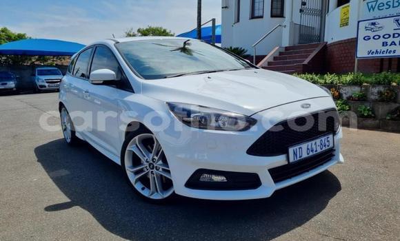 اشتري مستعمل Ford Focus ST White سيارة في Thaba–Tseka في Mafeteng اشتري مستعمل Ford Focus ST White سيارة في Thaba–Tseka في Mafeteng