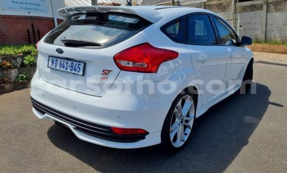 اشتري مستعمل Ford Focus ST White سيارة في Thaba–Tseka في Mafeteng اشتري مستعمل Ford Focus ST White سيارة في Thaba–Tseka في Mafeteng