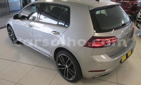 اشتري مستعمل Volkswagen Golf Beige سيارة في Hlotse في Leribe اشتري مستعمل Volkswagen Golf Beige سيارة في Hlotse في Leribe