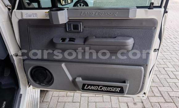 اشتري مستعمل Toyota Land Cruiser White سيارة في Maseru في Maseru اشتري مستعمل Toyota Land Cruiser White سيارة في Maseru في Maseru