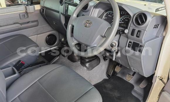 اشتري مستعمل Toyota Land Cruiser White سيارة في Maseru في Maseru اشتري مستعمل Toyota Land Cruiser White سيارة في Maseru في Maseru