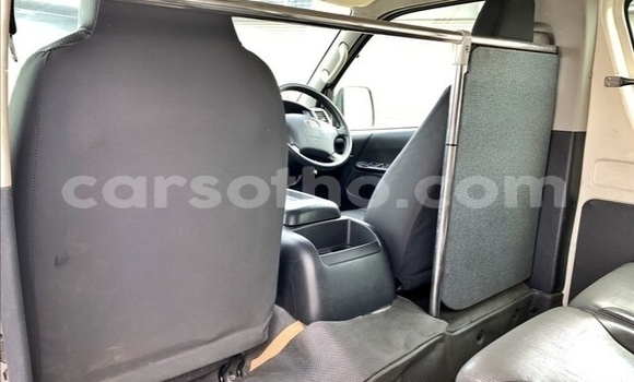Sayi Na hannu Toyota Hiace White Mota in Maputsoa a Leribe Sayi Na hannu Toyota Hiace White Mota in Maputsoa a Leribe
