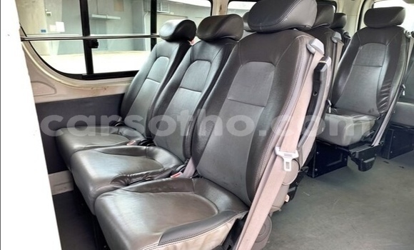 Sayi Na hannu Toyota Hiace White Mota in Maputsoa a Leribe Sayi Na hannu Toyota Hiace White Mota in Maputsoa a Leribe