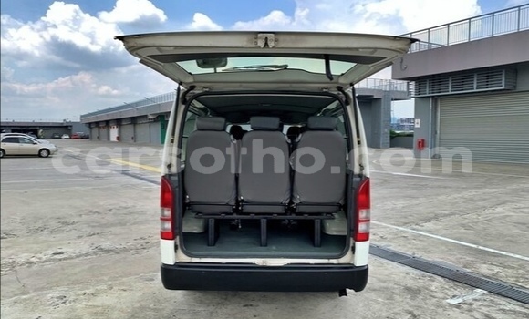 Sayi Na hannu Toyota Hiace White Mota in Maputsoa a Leribe Sayi Na hannu Toyota Hiace White Mota in Maputsoa a Leribe