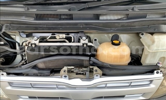 Sayi Na hannu Toyota Hiace White Mota in Maputsoa a Leribe Sayi Na hannu Toyota Hiace White Mota in Maputsoa a Leribe