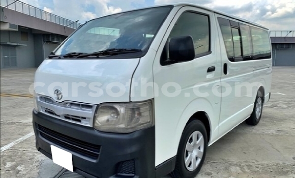 Sayi Na hannu Toyota Hiace White Mota in Maputsoa a Leribe Sayi Na hannu Toyota Hiace White Mota in Maputsoa a Leribe
