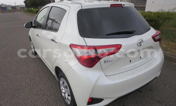اشتري مستعمل Toyota Vitz White سيارة في Butha–Buthe في Thaba-Tseka اشتري مستعمل Toyota Vitz White سيارة في Butha–Buthe في Thaba-Tseka