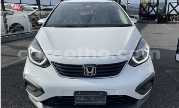 Buy Used Honda FIT Silver Car in Butha Buthe in Butha-Buthe Buy Used Honda FIT Silver Car in Butha Buthe in Butha-Buthe