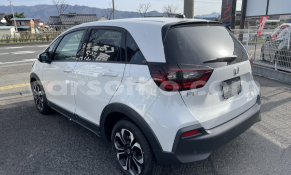 Buy Used Honda FIT Silver Car in Butha Buthe in Butha-Buthe Buy Used Honda FIT Silver Car in Butha Buthe in Butha-Buthe