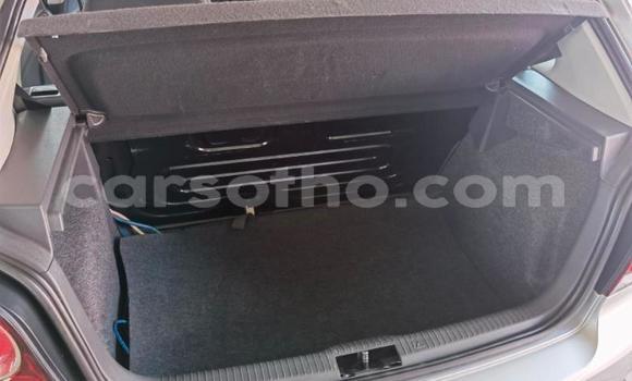 Acheter Occasion Voiture Volkswagen Polo Gris à Peka, Leribe Acheter Occasion Voiture Volkswagen Polo Gris à Peka, Leribe