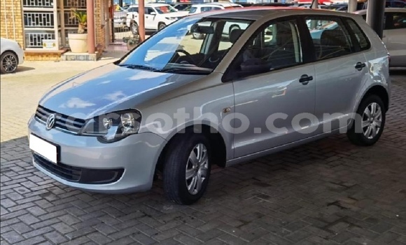 Acheter Occasion Voiture Volkswagen Polo Gris à Peka, Leribe Acheter Occasion Voiture Volkswagen Polo Gris à Peka, Leribe