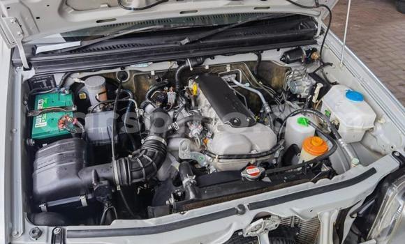 Acheter Occasion Voiture Suzuki Jimny Gris à Thaba–Tseka, Mafeteng Acheter Occasion Voiture Suzuki Jimny Gris à Thaba–Tseka, Mafeteng