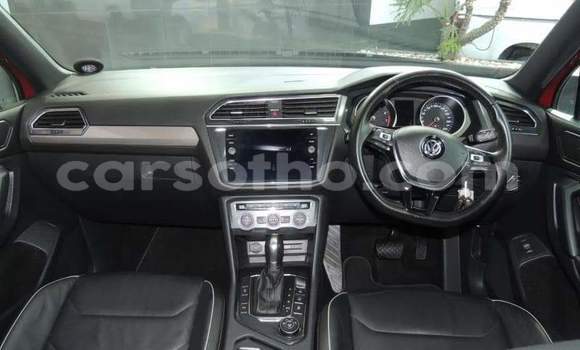 Buy Used Volkswagen Tiguan Red Car in Maseru in Maseru Buy Used Volkswagen Tiguan Red Car in Maseru in Maseru