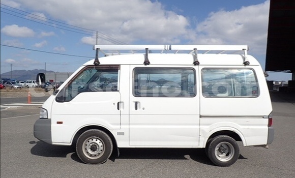 Acheter Occasion Voiture Mazda Bongo Blanc à Maseru, Maseru Acheter Occasion Voiture Mazda Bongo Blanc à Maseru, Maseru