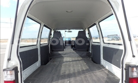 Acheter Occasion Voiture Mazda Bongo Blanc à Maseru, Maseru Acheter Occasion Voiture Mazda Bongo Blanc à Maseru, Maseru