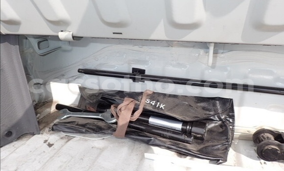 Acheter Occasion Voiture Mazda Bongo Blanc à Maseru, Maseru Acheter Occasion Voiture Mazda Bongo Blanc à Maseru, Maseru