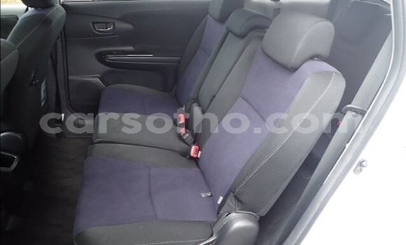 Buy Used Toyota Wish White Car in Maseru in Maseru Buy Used Toyota Wish White Car in Maseru in Maseru