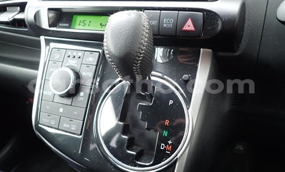 Buy Used Toyota Wish White Car in Maseru in Maseru Buy Used Toyota Wish White Car in Maseru in Maseru