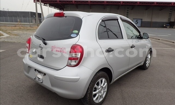 Sayi Na hannu Nissan March Silver Mota in Maseru a Maseru Sayi Na hannu Nissan March Silver Mota in Maseru a Maseru