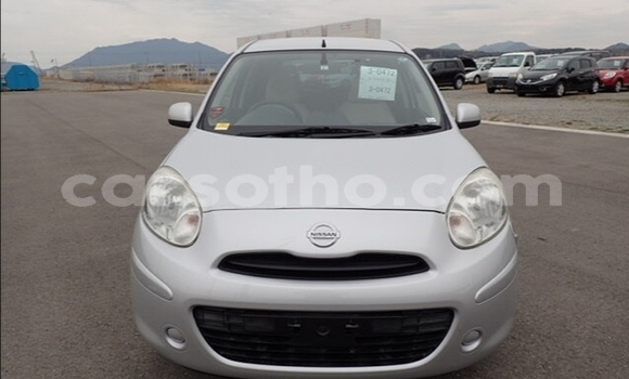 Sayi Na hannu Nissan March Silver Mota in Maseru a Maseru Sayi Na hannu Nissan March Silver Mota in Maseru a Maseru