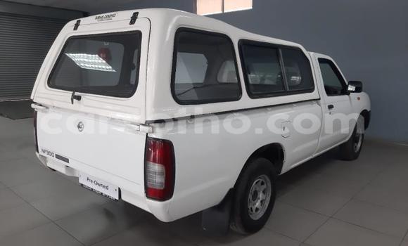 اشتري مستعمل Nissan NP 300 White سيارة في Maseru في Maseru اشتري مستعمل Nissan NP 300 White سيارة في Maseru في Maseru