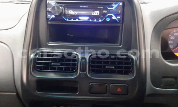 اشتري مستعمل Nissan NP 300 White سيارة في Maseru في Maseru اشتري مستعمل Nissan NP 300 White سيارة في Maseru في Maseru