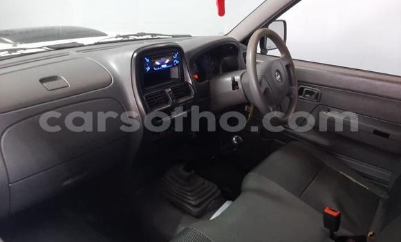 اشتري مستعمل Nissan NP 300 White سيارة في Maseru في Maseru اشتري مستعمل Nissan NP 300 White سيارة في Maseru في Maseru