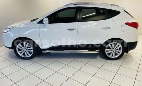 اشتري مستعمل Hyundai ix35 White سيارة في Maseru في Maseru اشتري مستعمل Hyundai ix35 White سيارة في Maseru في Maseru