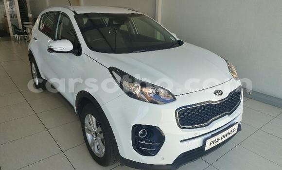 Sayi Na hannu Kia Sportage White Mota in Maseru a Maseru Sayi Na hannu Kia Sportage White Mota in Maseru a Maseru