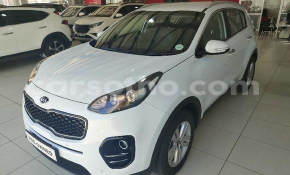 Sayi Na hannu Kia Sportage White Mota in Maseru a Maseru Sayi Na hannu Kia Sportage White Mota in Maseru a Maseru