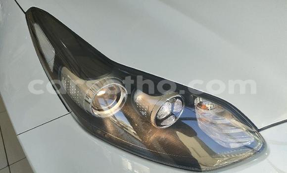 Sayi Na hannu Kia Sportage White Mota in Maseru a Maseru Sayi Na hannu Kia Sportage White Mota in Maseru a Maseru