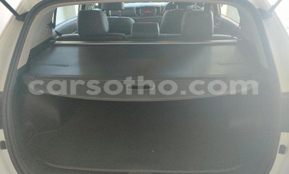 Sayi Na hannu Kia Sportage White Mota in Maseru a Maseru Sayi Na hannu Kia Sportage White Mota in Maseru a Maseru