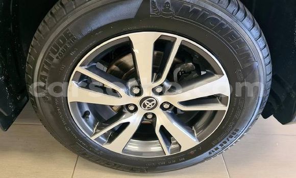 Sayi Na hannu Toyota RAV4 White Mota in Maseru a Maseru Sayi Na hannu Toyota RAV4 White Mota in Maseru a Maseru
