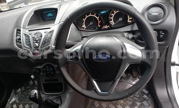 اشتري مستعمل Ford Fiesta ST White سيارة في Maseru في Maseru اشتري مستعمل Ford Fiesta ST White سيارة في Maseru في Maseru