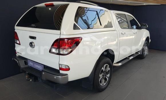 Acheter Occasion Voiture Mazda BT-50 Blanc à Maseru, Maseru Acheter Occasion Voiture Mazda BT-50 Blanc à Maseru, Maseru