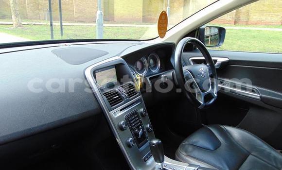 Sayi Na hannu Volvo XC60 Silver Mota in Mafeteng a Mafeteng Sayi Na hannu Volvo XC60 Silver Mota in Mafeteng a Mafeteng