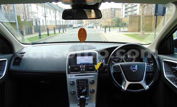 Sayi Na hannu Volvo XC60 Silver Mota in Mafeteng a Mafeteng Sayi Na hannu Volvo XC60 Silver Mota in Mafeteng a Mafeteng