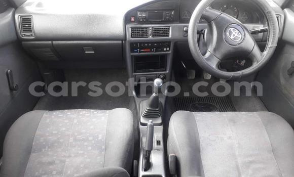 Sayi Na hannu Toyota Corolla Beige Mota in Butha Buthe a Butha-Buthe Sayi Na hannu Toyota Corolla Beige Mota in Butha Buthe a Butha-Buthe