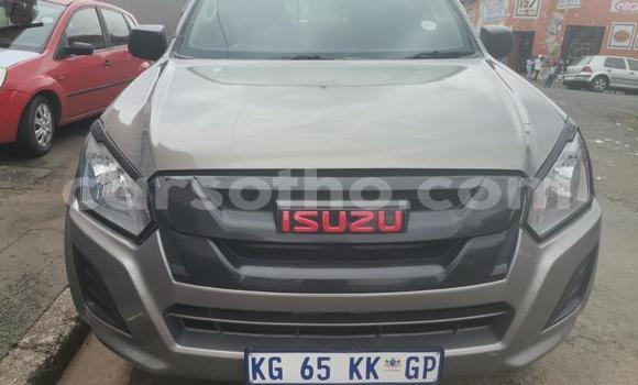 Acheter Occasion Voiture Isuzu KB Beige à Butha Buthe, Butha-Buthe Acheter Occasion Voiture Isuzu KB Beige à Butha Buthe, Butha-Buthe