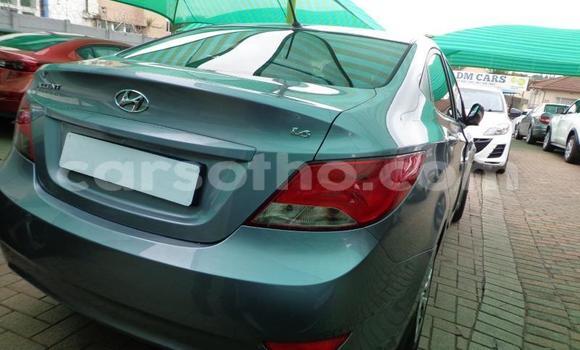 اشتري مستعمل Hyundai Accent Silver سيارة في Maseru في Maseru اشتري مستعمل Hyundai Accent Silver سيارة في Maseru في Maseru