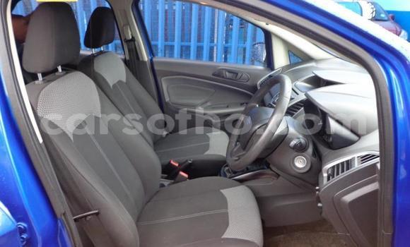 Acheter Occasion Voiture Ford EcoSport Bleu à Roma, Maseru Acheter Occasion Voiture Ford EcoSport Bleu à Roma, Maseru