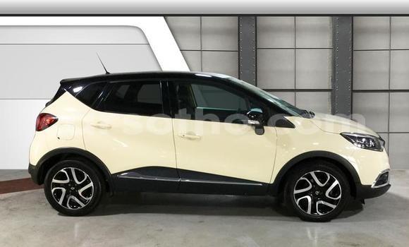 Buy Used Renault Captur Black Car in Butha Buthe in Butha-Buthe Buy Used Renault Captur Black Car in Butha Buthe in Butha-Buthe